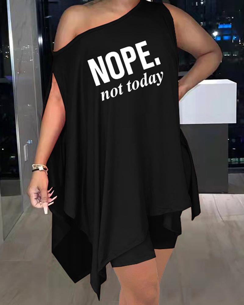 

Letter Print Asymmetrical Top & Shorts Set, Black