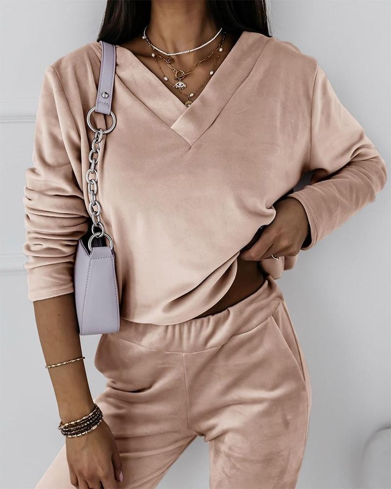 

Long Sleeve V-Neck Casual Top, Khaki