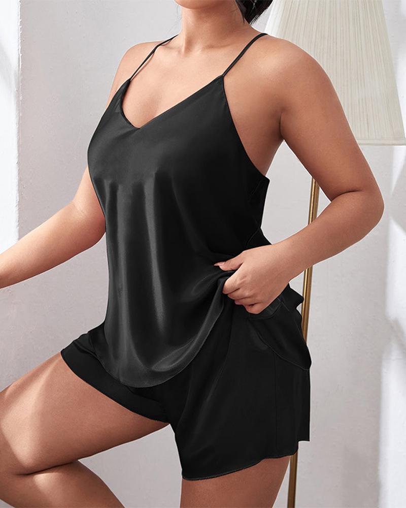 

Plus Size Plain V-Neck Cami Set, Black