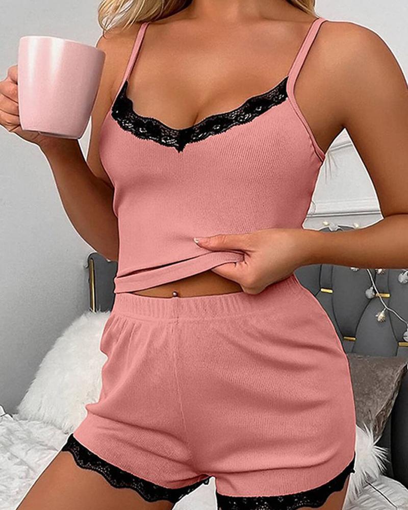 

Contrast Paneled Lace Trim Cami Sets, Pink