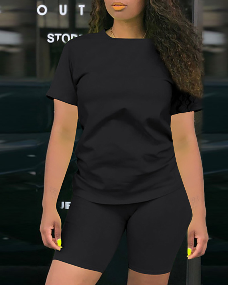 

Plus Size Casual T-shirt & Shorts Set, Black