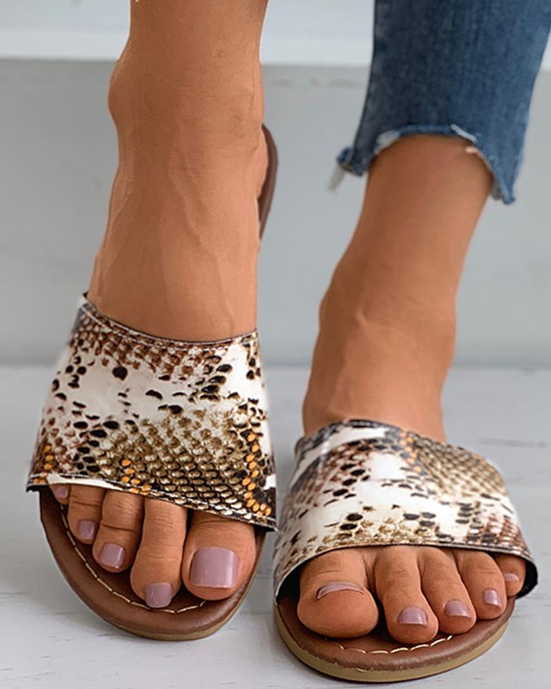

Butterfly / Snakeskin Print Open Toe Flat Sandals, Brown