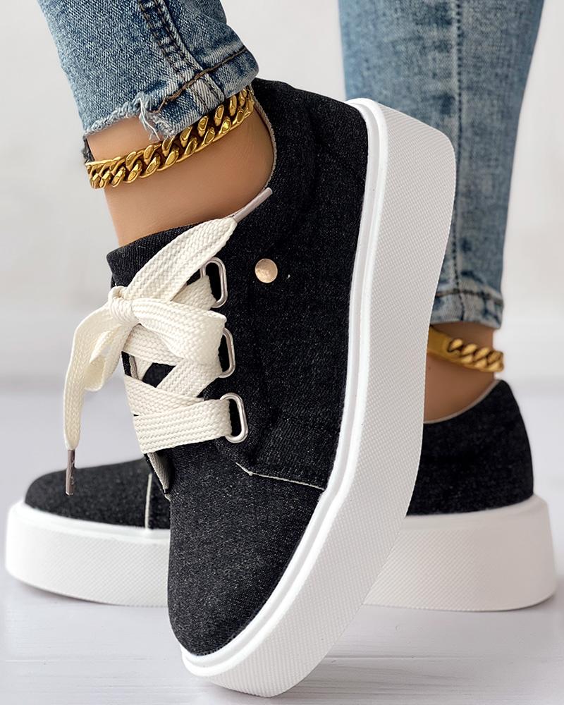 

Lace-up Eyelet Platform Canvas Sneakers, Black