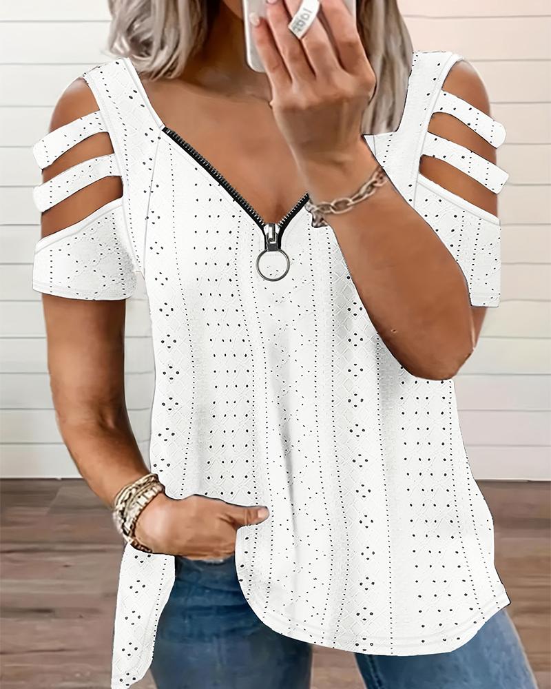 

Plus Size Eyelet Embroidery Cutout Zipper Design T-Shirt, White