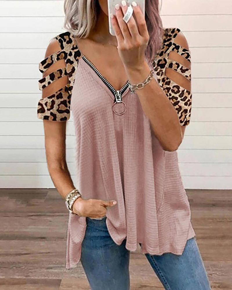 

Cheetah Print Ladder Cutout Zip Front T-shirt, Pink
