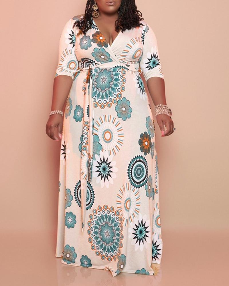 

Plus Size Graphic Print Belted Wrap Maxi Dress, Apricot
