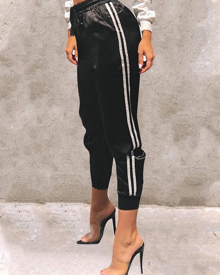 

Side Stripes Tape Drawstring Waist Sporty Pants, Black