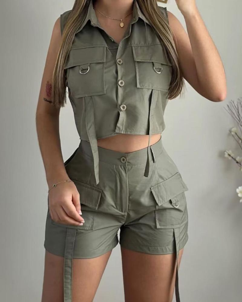 

Turn-down Collar Buttoned Pocket Design Top & Shorts Set, Green