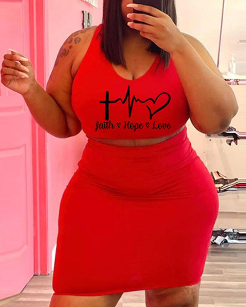 

Plus Size Letter Heart Print Crop Tank Top & Skirt Set, Red