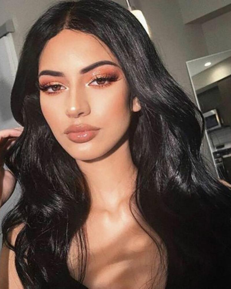 

Middle Part Black Long Wave Fiber Synthetic Hair Wig
