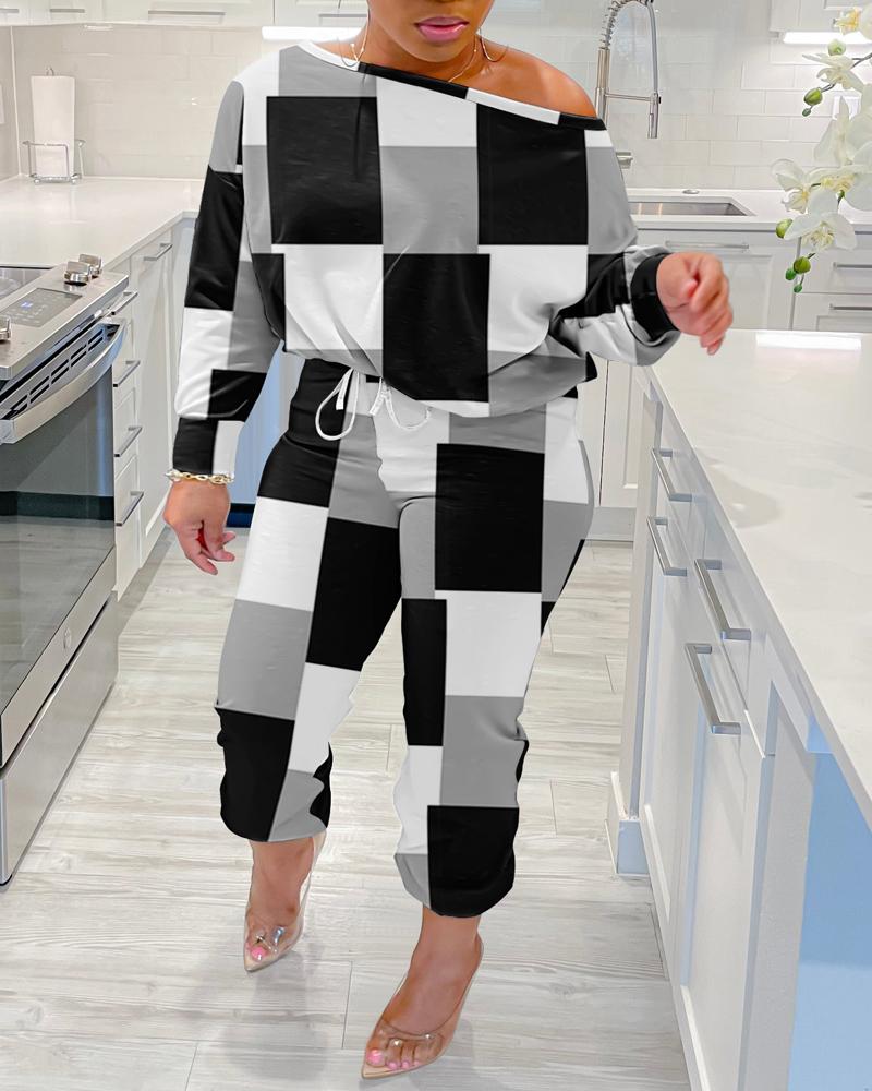 

Plus Size Geometric Print Top & Drawstring Pants Set, Black