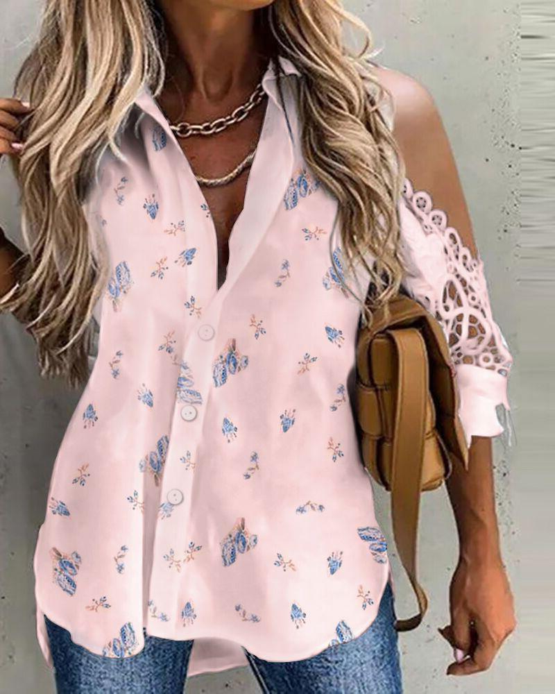 

Half Sleeve Floral Print Buttoned Lace Trim Top, Pink