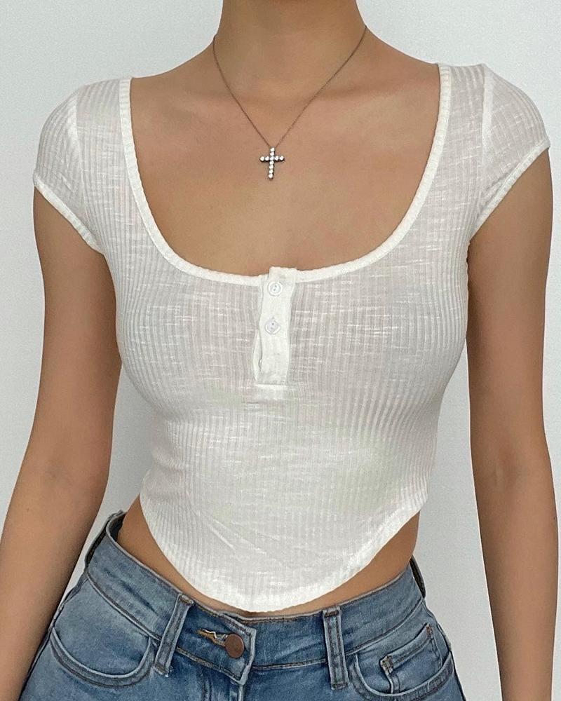 

U-Neck Buttoned Crop T-shirt, White