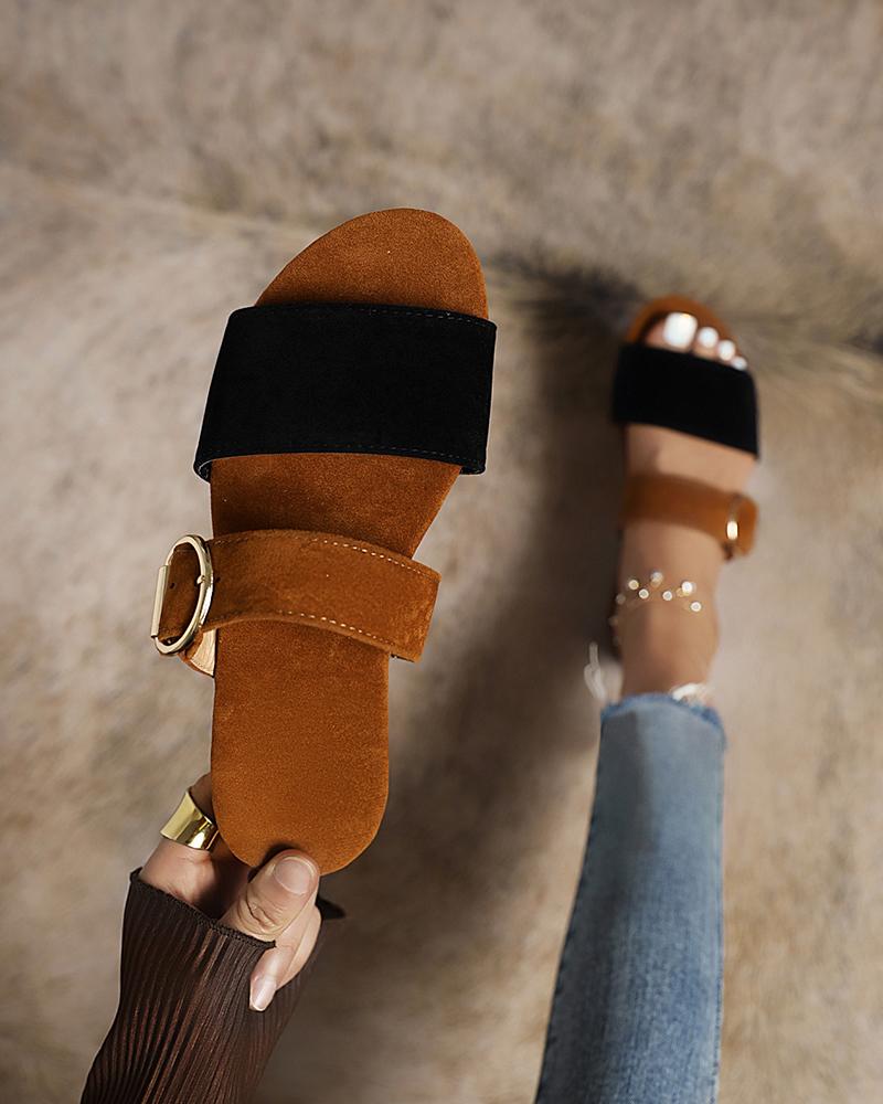 

Colorblock One Banded Round-toe Sandals, Black