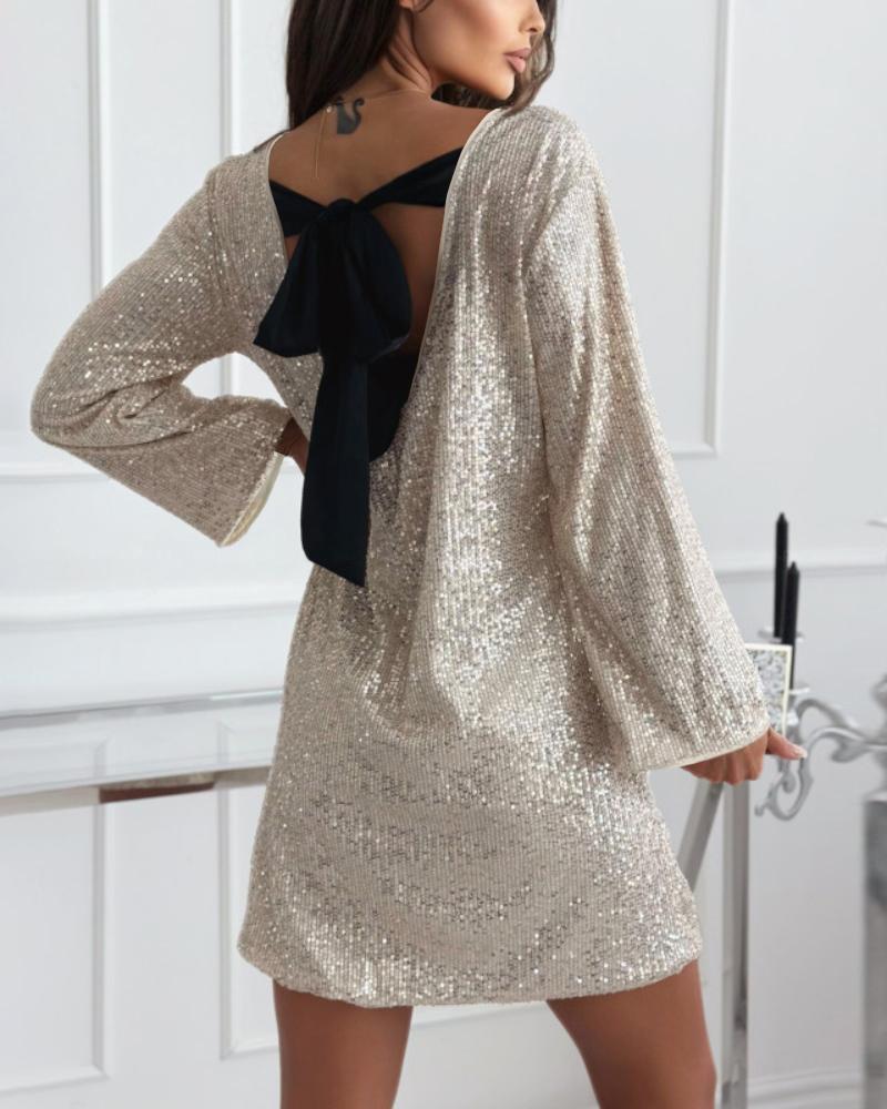 

Robe courte à paillettes à manches longues et col rond avec détails noués dans le dos Robe de soirée décontractée, Champagne