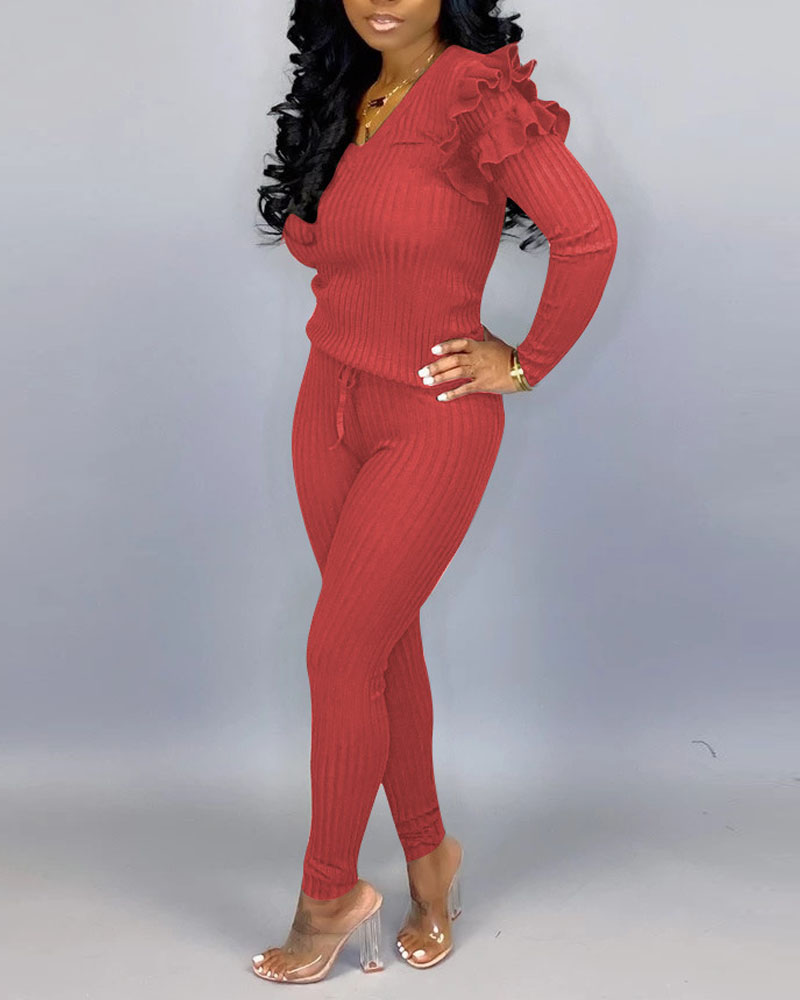 

Frill Hem Long Sleeve Top & Pants Set, Red