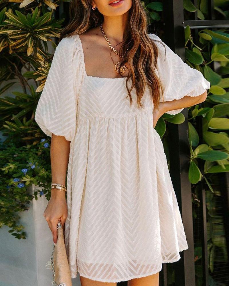 

Lantern Sleeve Wave Pattern Casual Dress, White