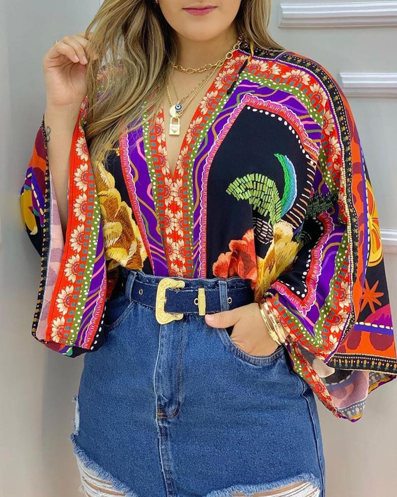 

Floral Print Colorblock Batwing Sleeve Women Top, Black