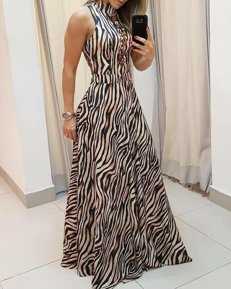 

Zebra Print Eyelet Lace-up Sleeveless Maxi Dress, Brown