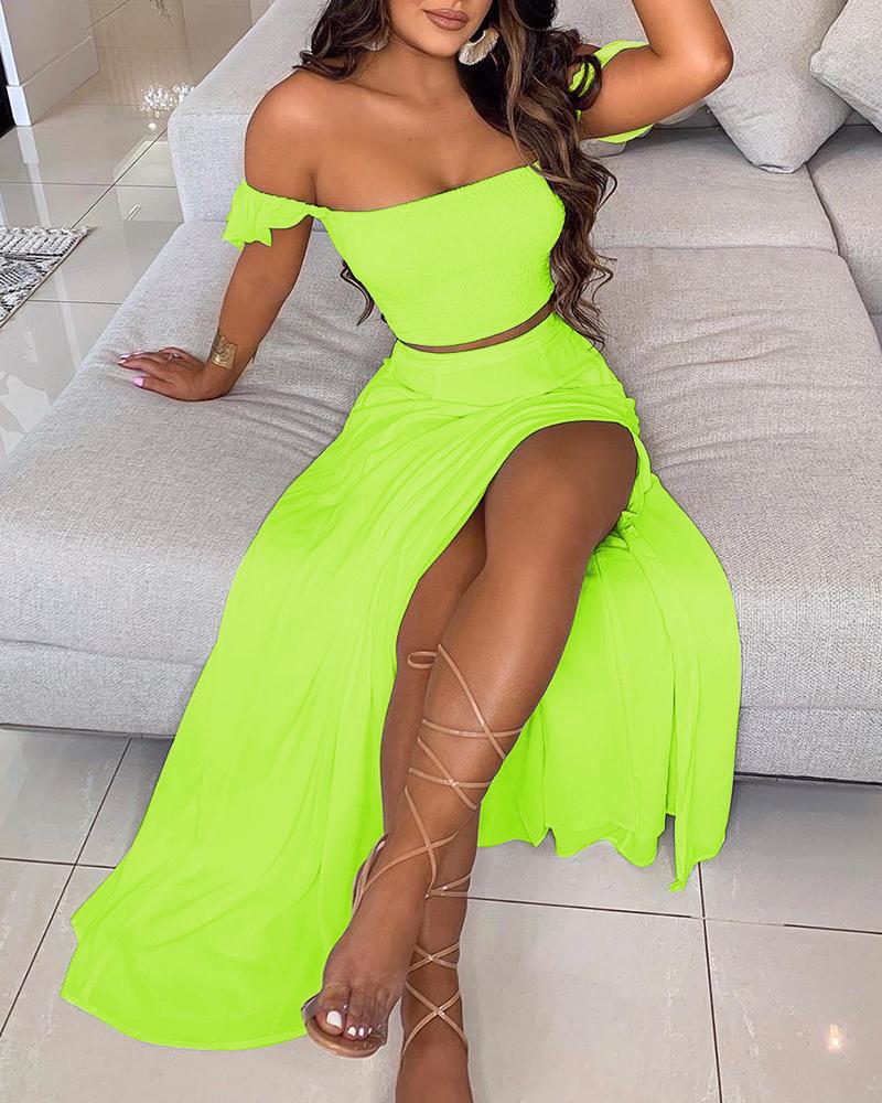 

Off Shoulder Ruffles Top & Thigh Slit Skirt Set, Lvs green