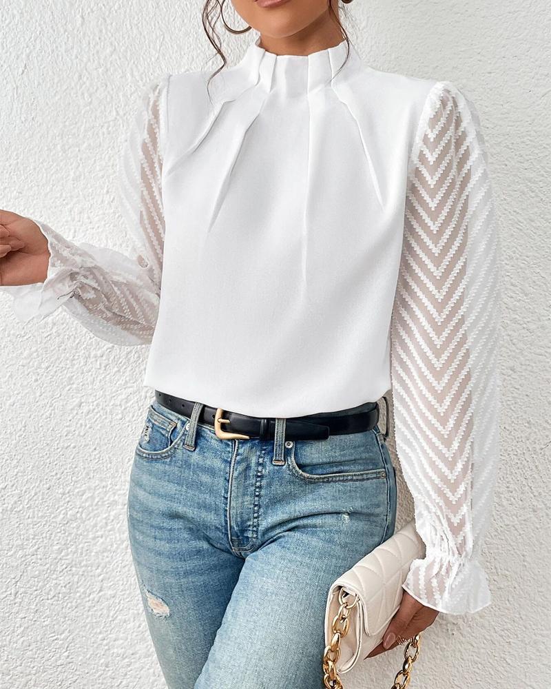 

Chevron Pattern Ruched Long Sleeve Blouse, White