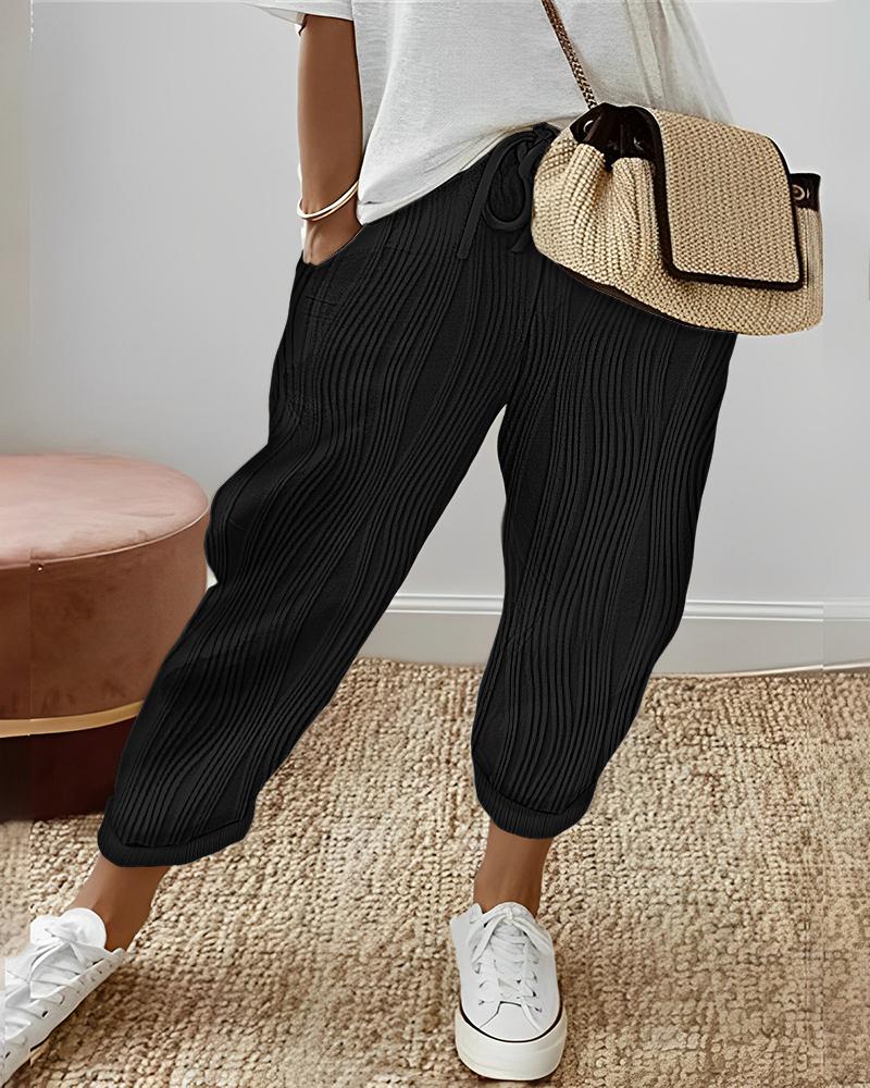 

Pocket Design Drawstring Textured Pants, Black
