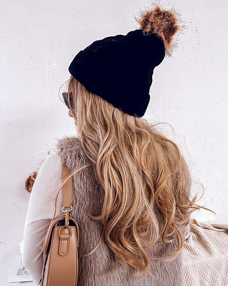 

Pom Pom Decor Knit Beanie, Black