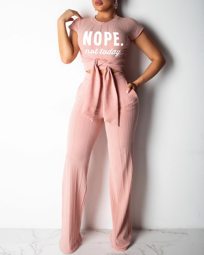 

Letter Print Tied Detail Crop Top & Pants Set, Pink