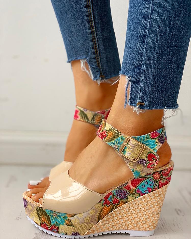 

Floral Peep-toe Platform Wedge Sandals, Apricot