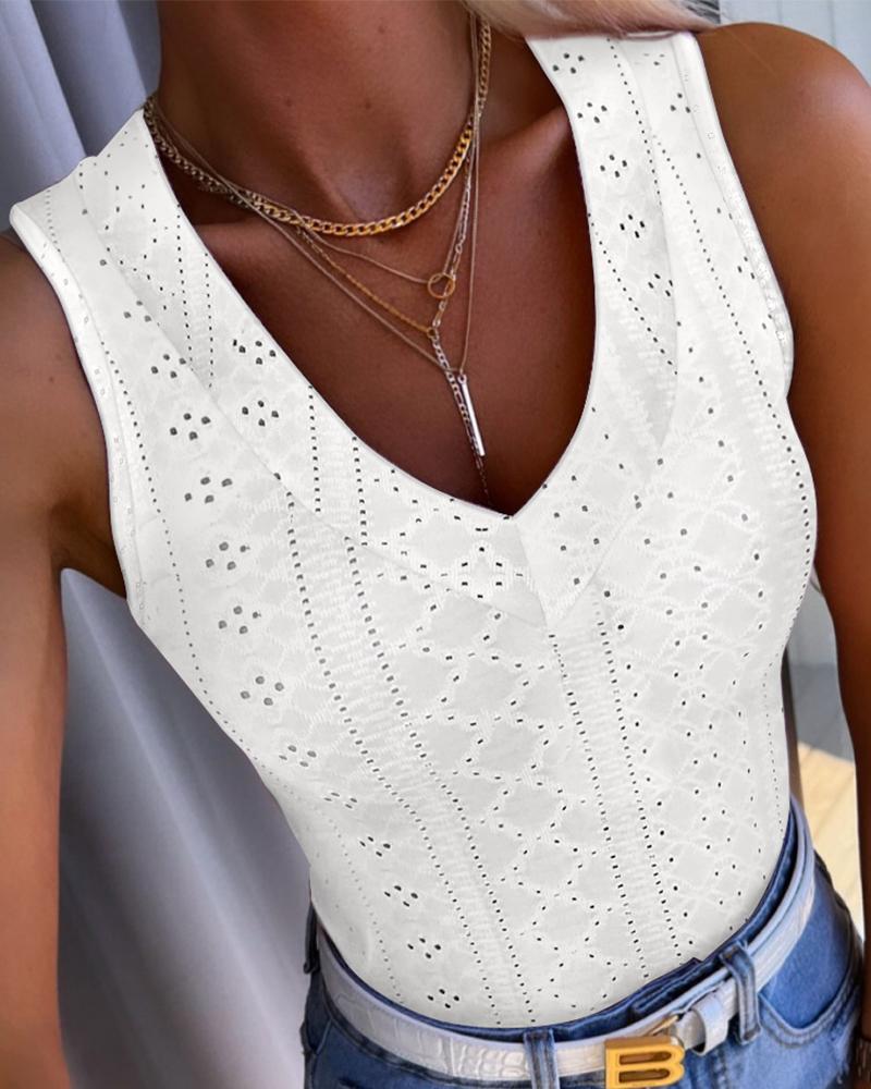 

Eyelet Embroidery V-Neck Tank Top, White