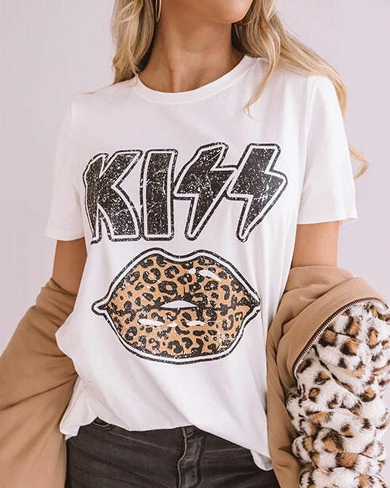 

Women' Vintage Leopard Lip Letter Kiss Print Short Sleeve T-shirt, White