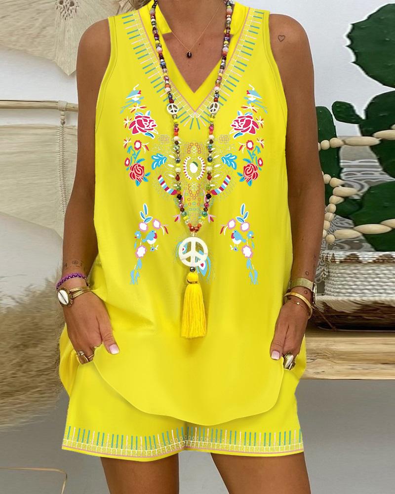 

Tribal Floral Print Notch Neck Top & Shorts Set, Yellow