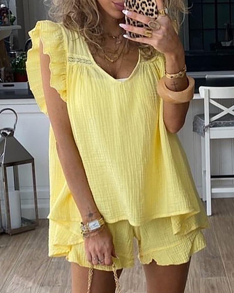

Flutter Sleeve V-Neck Top & Shorts Set, Yellow