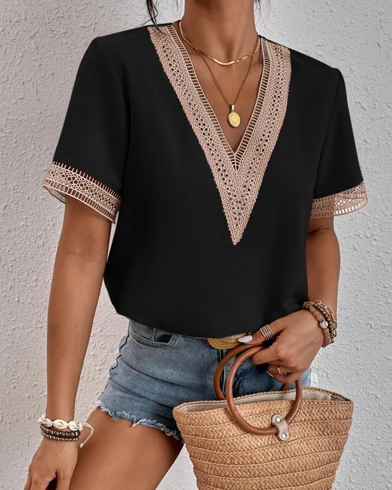

Contrast Lace Short Sleeve Casual Top, Black