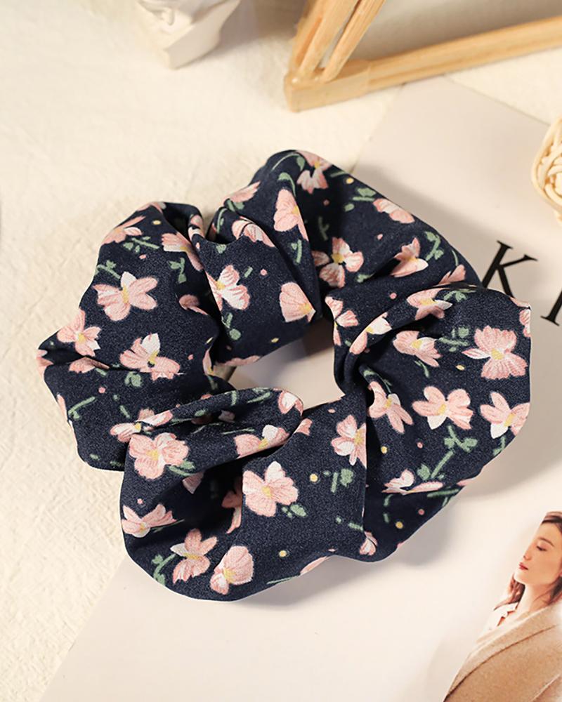 

Ditsy Floral Print Scrunchie, Dark blue