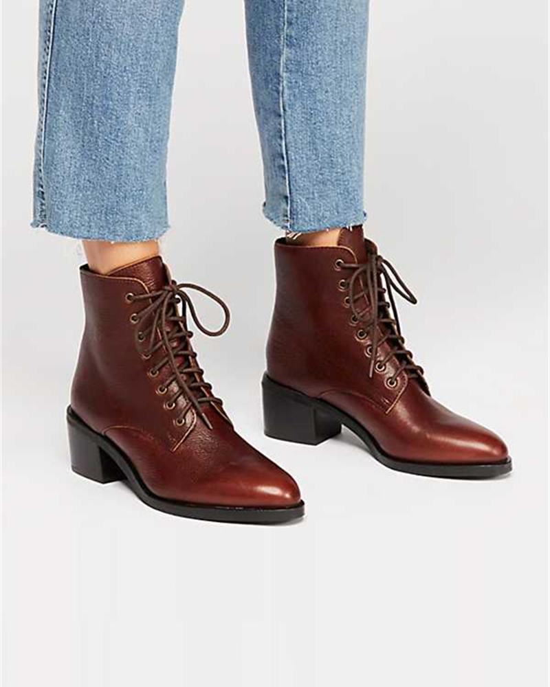 

Pointed Toe Lace-Up Boots, Brown