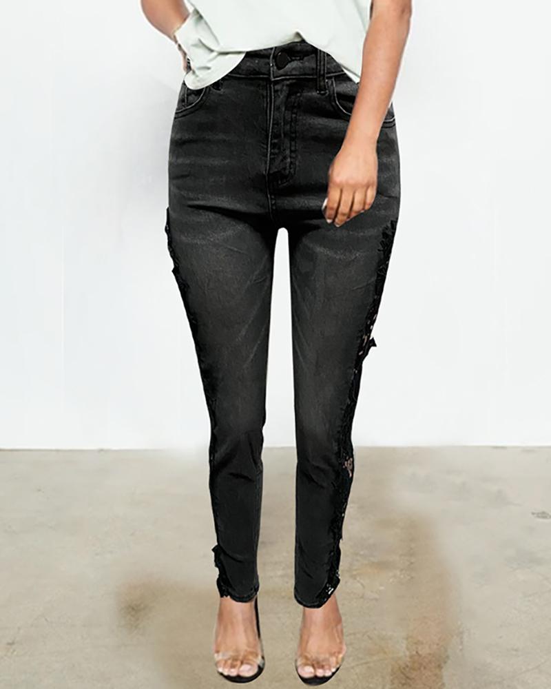 

Contrast Lace Button Design Jeans, Black