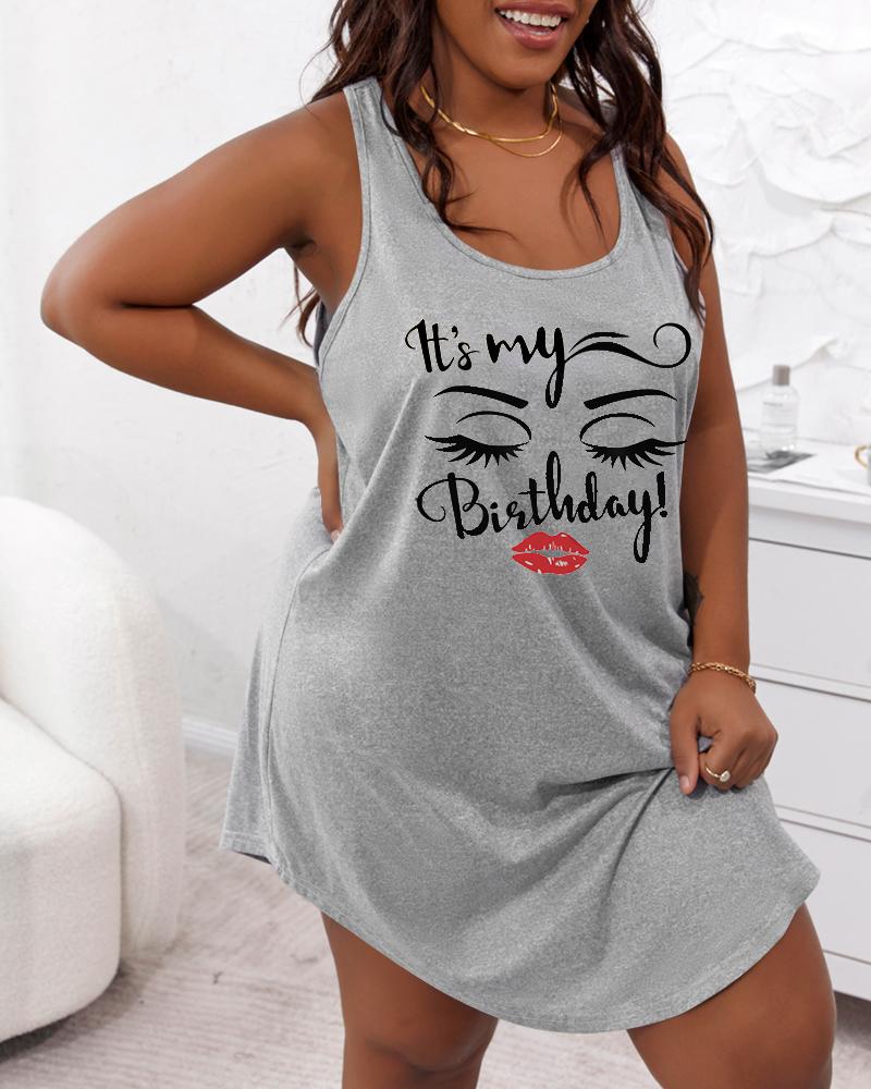 

Plus Size It's My Birthday Figure Print U-Neck Sleep Dress, Gray
