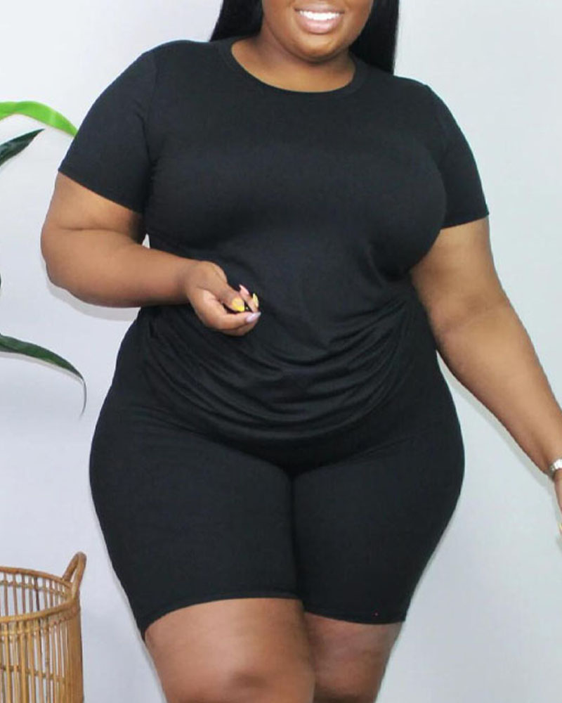 

Plus Size Plain Casual Top & Shorts Set, Black