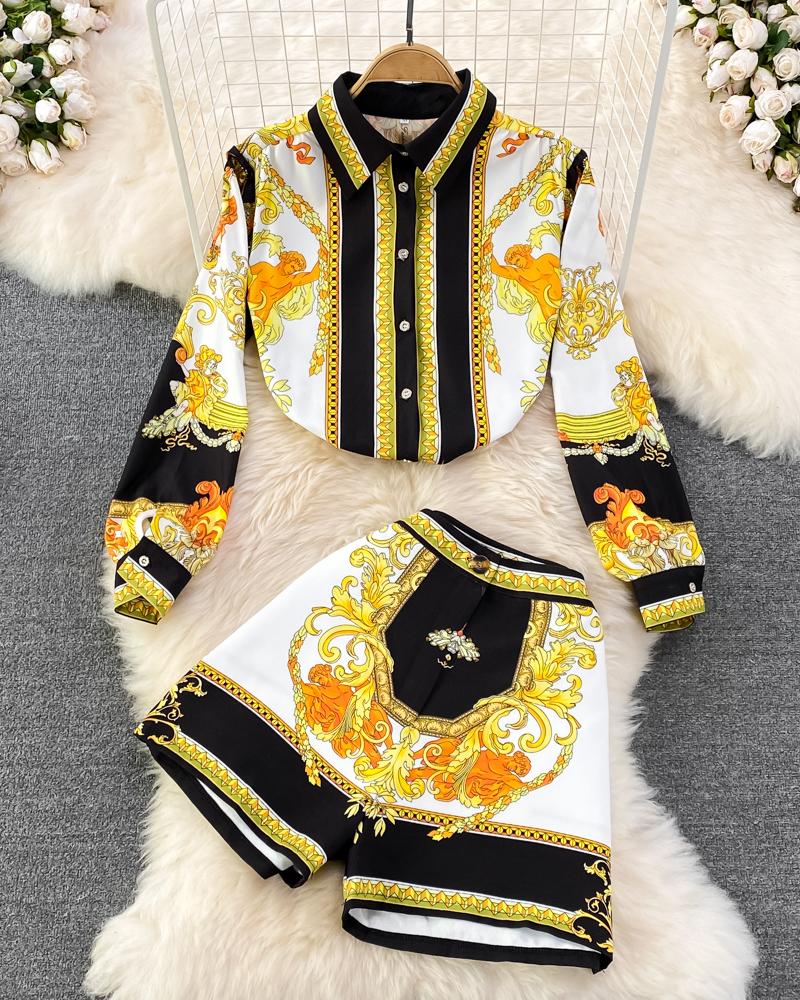 

Long Sleeve Baroque Print Top & Shorts Set, Yellow