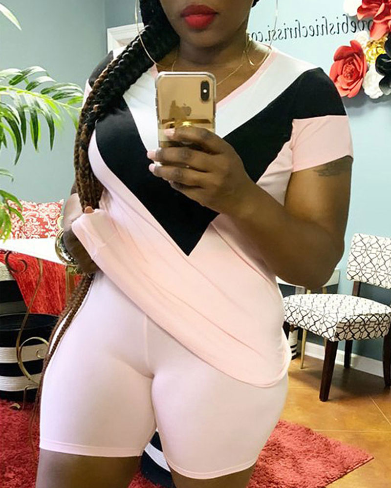 

Plus Size Chevron Print Casual Top & Shorts Set, Pink