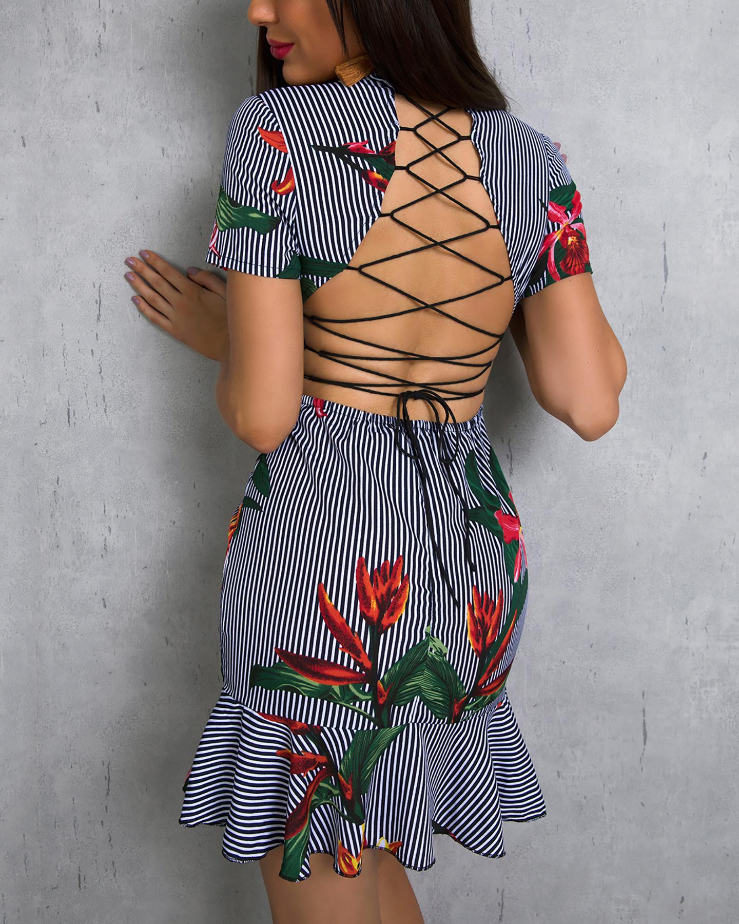 

Striped Floral Print Ruffles Lace-Up Back Dress, Multicolor