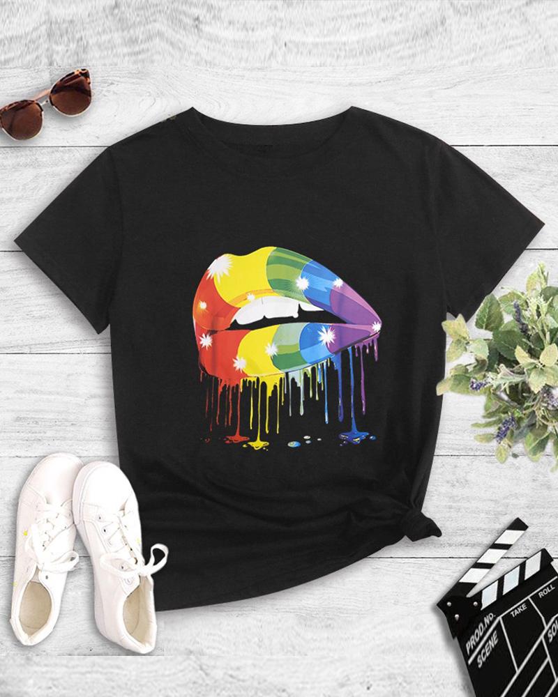 

Multicolor Lip Print Short Sleeve T-shirt, Black