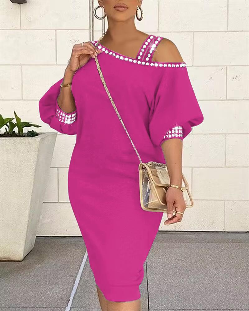 

Rhinestone Decor Cold Shoulder Casual Dress, Rose red