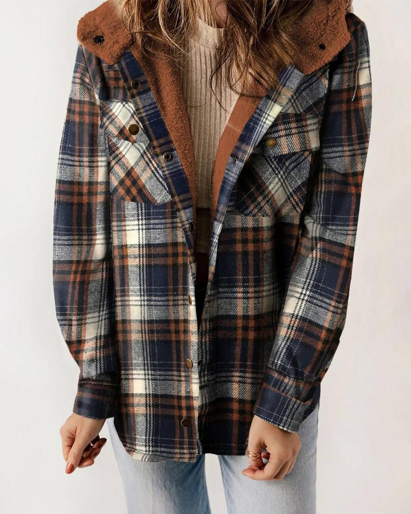 

Chaqueta con capucha y botones en la parte delantera con forro polar y estampado a cuadros de talla grande, Dark blue