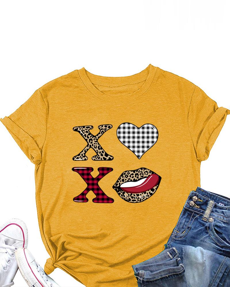 

Valentine' Day Lip Letter Heart Print Short Sleeve T-shirt, Yellow