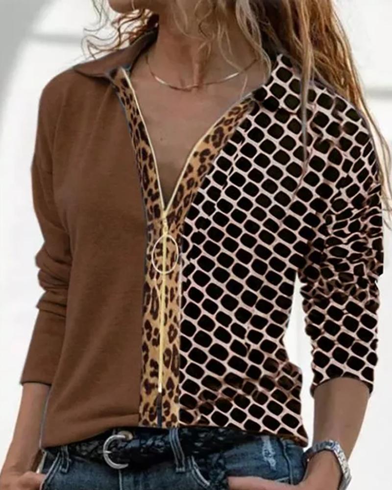 

Cheetah Print Colorblock Zip Women Top, Brown