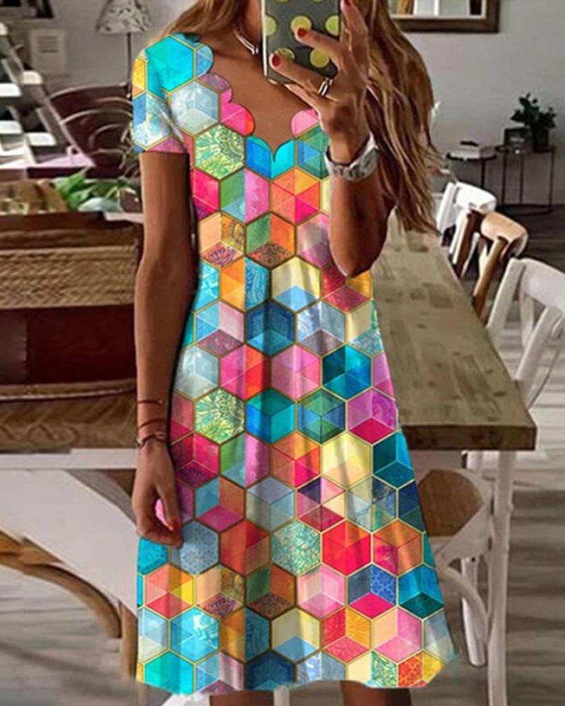 

Geometric Print Scallop Neck Casual Dress, Multicolor