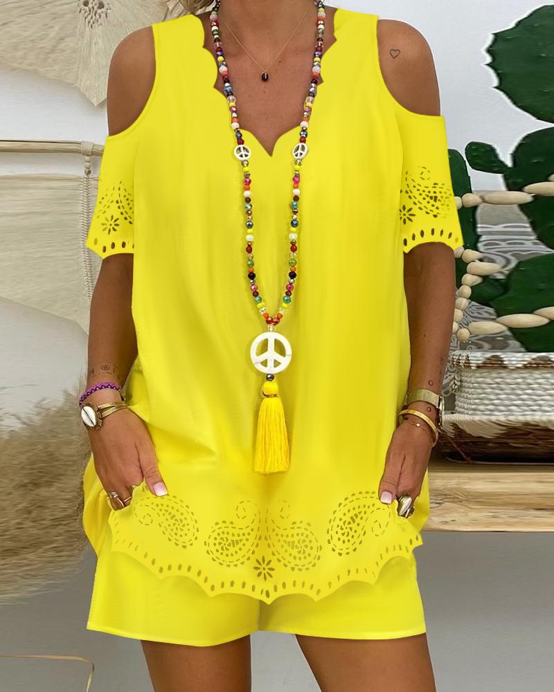 

Hollow Out Cold Shoulder Top & Shorts Set, Yellow