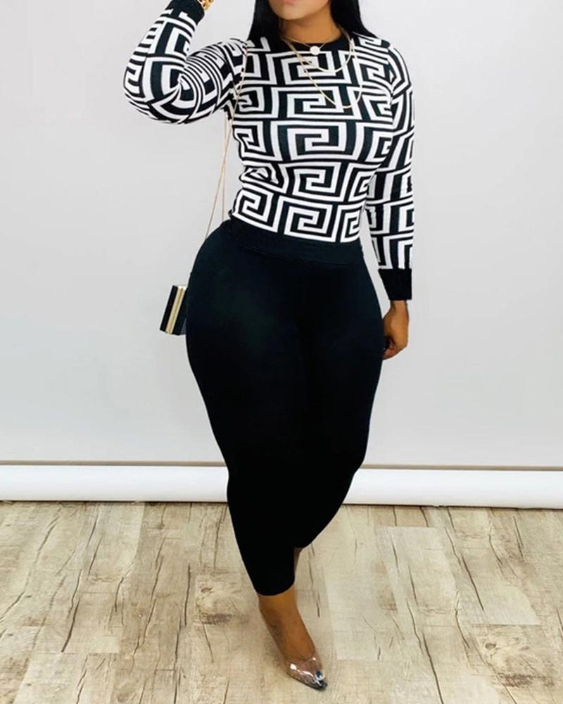 

Plus Size Geometric Print Long Sleeve Top & Pants Set, Black